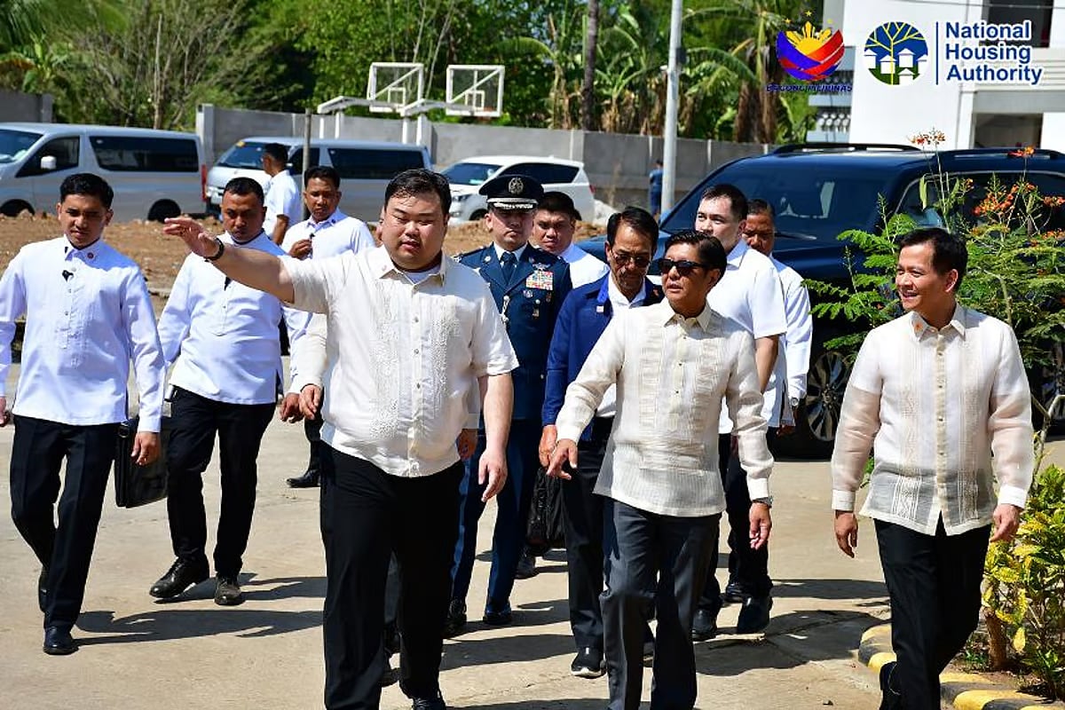 Bataan folk get housing - Vimarsana News