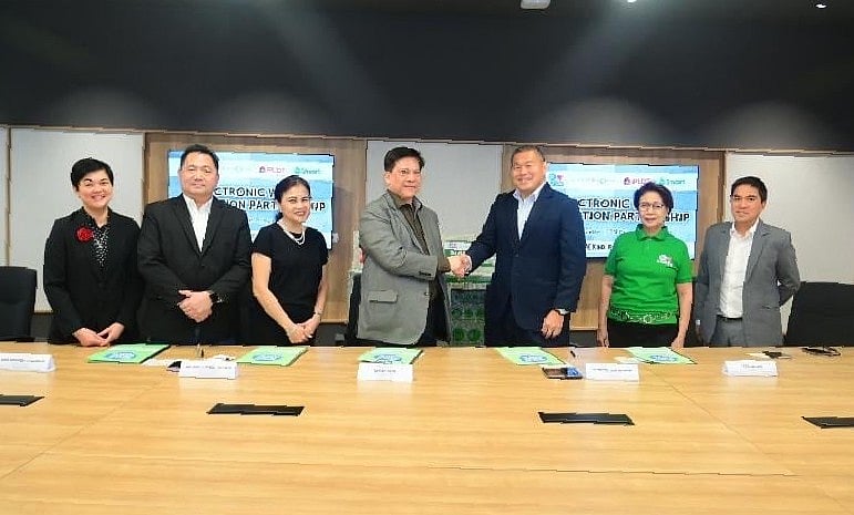 PLDT and Smart join forces with SM for nationwide e-waste collection program - Vimarsana News