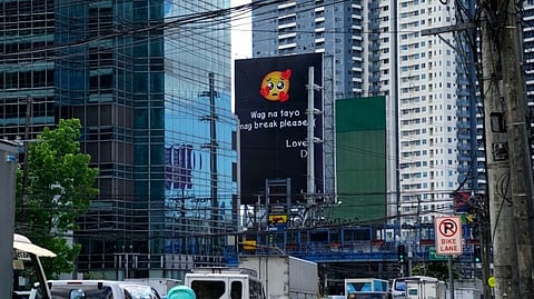 The viral billboard situated along C5 in Quezon City containing the message "Wag na tayo mag-break please" signed "Love, D.” in early March 2024.