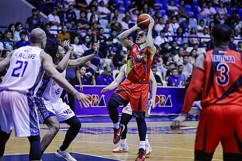 Marcio Lassiter focuses on winning a PBA title.