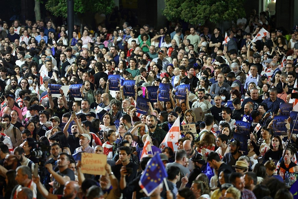 Tens of thousands rally in Georgia against 'foreign influence' bill - Vimarsana News