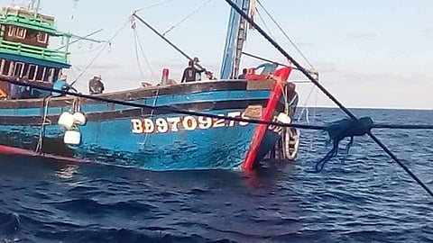 MGA MANGINGISDA SA ZAMBALES WALANG PAKI SA ‘BAN’
