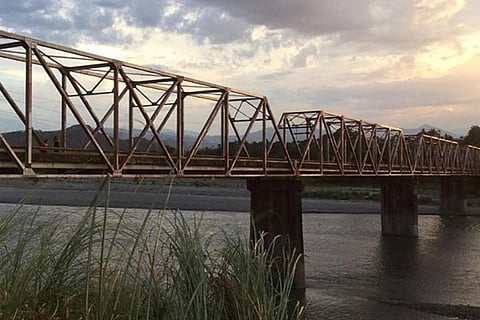 Friendship bridge The Antonio Canao Bridge, commonly known as the Pasonglao Bridge, was constructed to commemorate the bond between the Philippines and the United States.