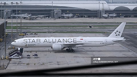 Singapore Airlines Boeing 777-300ER airplane