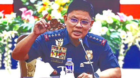 PNP chief bats for dismissal of moonlighting escort cops