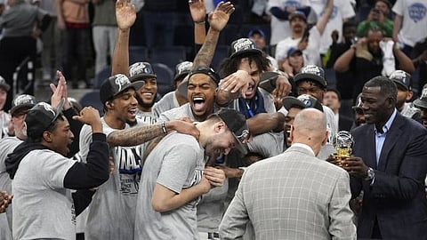 MAVS HANDA SA NBA FINALS
