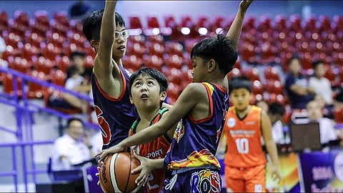 Stalwarts sweeps Batang PBA elims