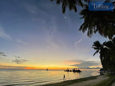 TRIBUNE-boracay