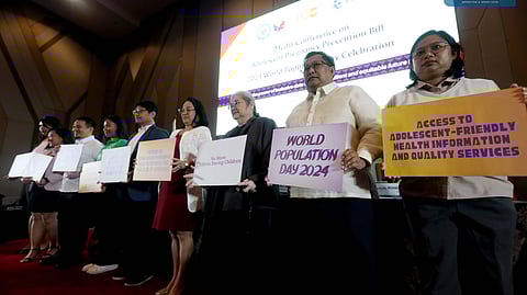 TRIBUNE-protest-adolescent-sexual-bill