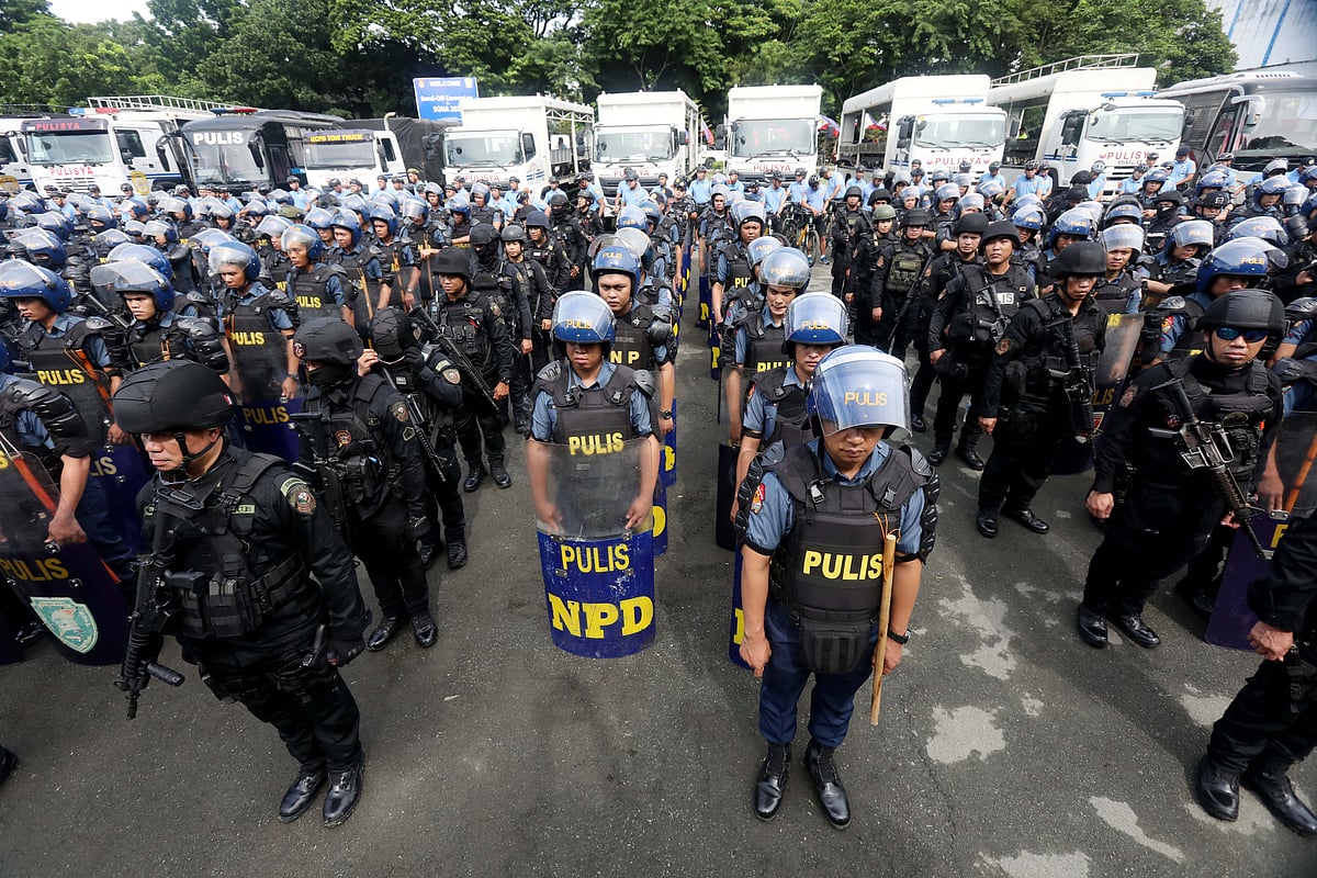 Pnp Backdraft Over 3K erring cops’ cases solved, says PNP