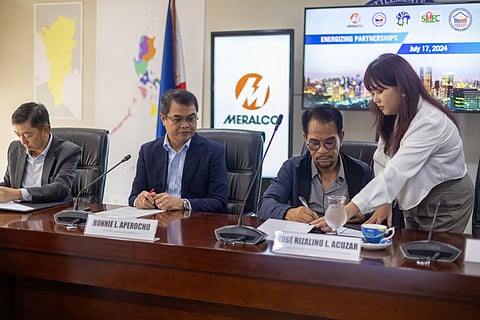 Decent means lighted No public housing projects will be enveloped by darkness under a deal signed by Department of Human Settlements and Urban Development Secretary Jose Rizalino Acuzar and Meralco executive vice president and chief operations officer Ronnie Aperocho for the building of energy infrastructure to support sites of low-cost housing projects.