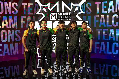 Falcons AP Bren photo by MSC