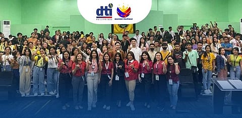 WV young entrepreneurs in DTI-USAID training program