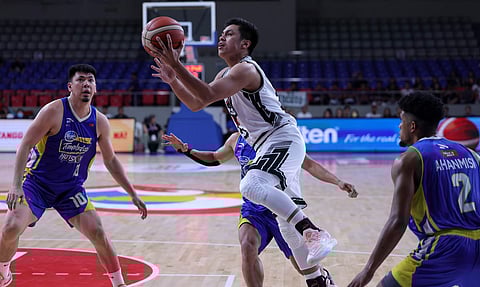 BLACKWATER ships guard Rey Nambatac to TNT for Jewel Ponferada, Kib Montalbo and a future second round pick. 