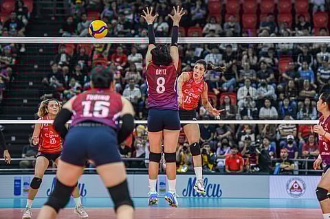 Venezuelan MJ Perez carries Cignal to a straight-sets win over Choco Mucho in Pool B of the PVL Reinforced Conference Thursday night. 