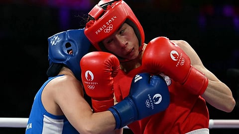 LIN Yu-ting of Chinese Taipei dominates Sitora Turdibekova of Uzbekistan in the Round of 16 of the women’s 57-kg event of the Paris Olympics.