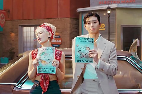 jeon Somi and Park Seo-joon. 