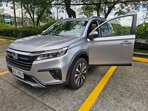 LINES and details are easy on the eyes.