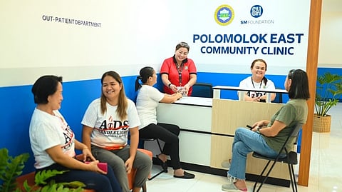 With patient comfort and health worker’s ease of working as key considerations in the renovation, the SM Foundation refurbished a vibrant reception and admission areas in Polomolok East Community Clinic.
