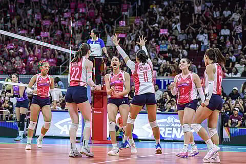 Creamline survives a tough challenge from Choco Mucho to score a straight-set win in the PVL Reinforced Conference. 