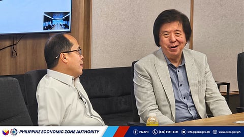 Developing ecozones PEZA Director General Tereso Panga (left) and SM Smart City Infrastructure and Development Corp. president Glenn Ang at SM Prime headquarters in Pasay City on Wednesday (14 August 2024). PEZA and SM vowed to advance ecozone development in the country by incorporating the Sustainable Development Goals.