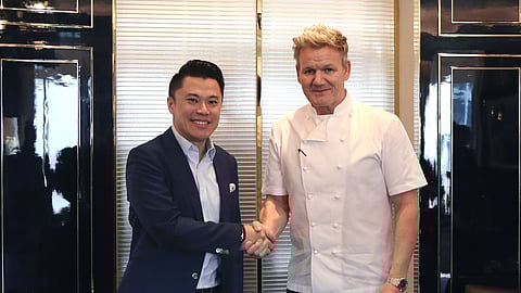 LOOK: Newport World Resorts chairman Kevin L. Tan and chef Gordon Ramsay.| Photo courtesy of Newport World Resorts  