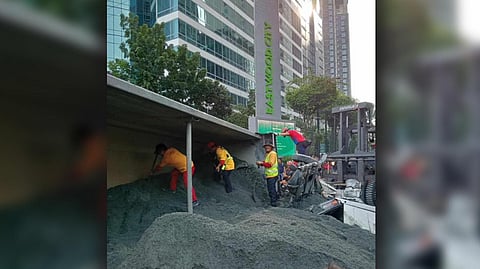 QC road mishap injures 15