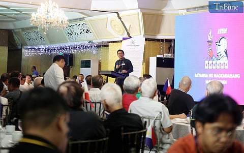 TRIBUNE-08-23-24-intro-of-anim