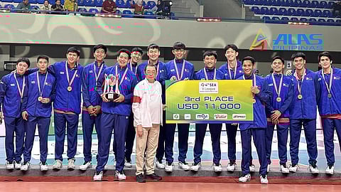 Members of Alas Pilipinas beam with pride after stunning Vietnam, 27-25, 14-25, 22-25, 25-21, 15-12, to snatch the bronze medal in the 2024 Men’s SEA V. League second leg Sunday night in Yogyakarta, Indonesia. 