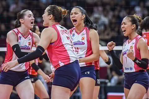 Creamline pulls off a reverse sweep over Cignal to enter the PVL Reinforced Conference final.
