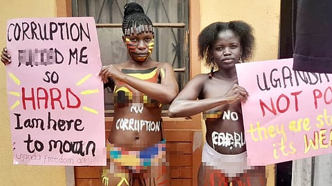 Naked anti-graft protesters arrested 
