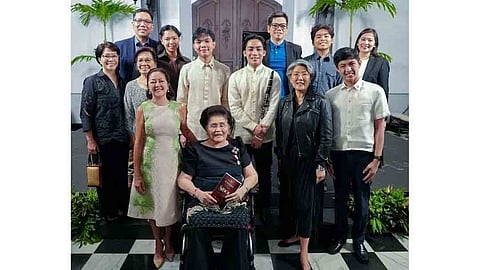 First Lady Liza Araneta-Marcos, former First Lady Imelda Marcos, Irene Marcos-Araneta, senior high students from the Eugenio M. Lopez Jr. Center for Media Arts, and other guests enjoy the music performed by Clarinettist Franz Jensen Andra and pianist Aidan Baracol during the 6th Goldenberg Concert Series organized by the Malacañang Heritage Tours recently.