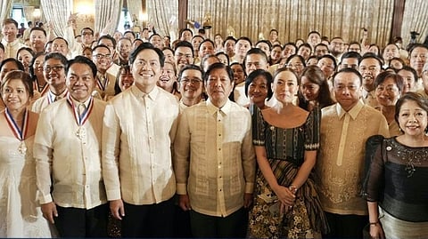 Outstanding government workers lauded