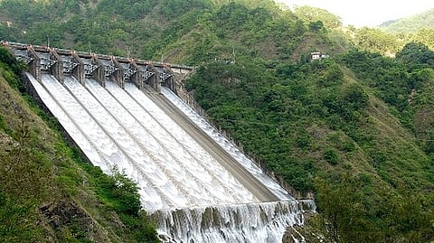 North Luzon dams remain open