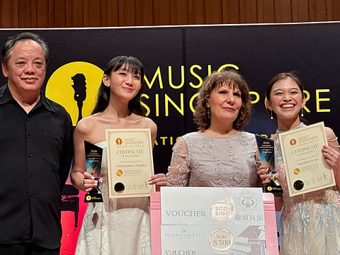 Singapore Yunye Music president Wu Jie, Maria Jasmin Panizales, Yerevan State Conservatory of Armenia illustrator vocalist Gayane Vardanyan and Kyle Nicole Lim.