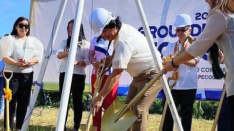 (FILES) Aurora Pacific Ecozone (APECO) president and CEO Atty. Gil Taway IV ( center) and APECO chairman of the Board Atty. Anelyn Ciudada officiate the ceremonial capsule laying at APECO’s Grand Lagoon.