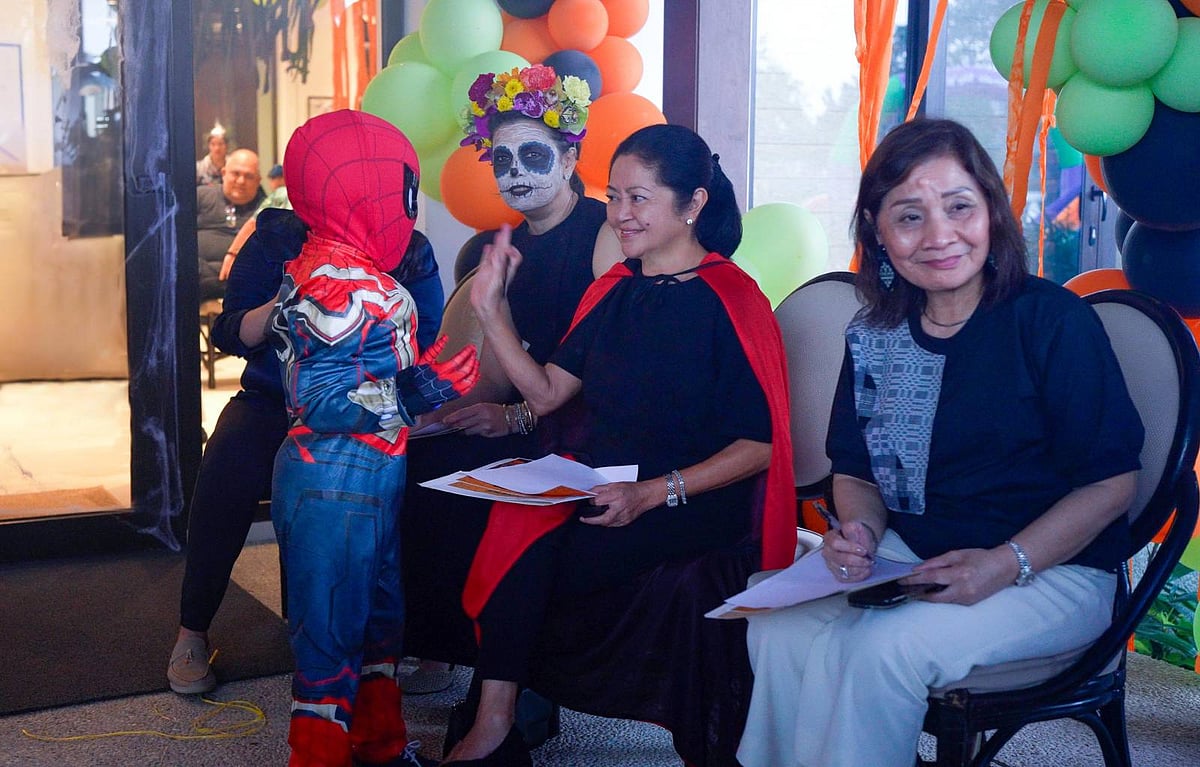 FL dons cape for fun on Halloween