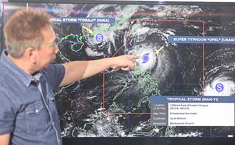 Pilipinas isinailalim sa pinakamataas na alerto dahil sa papalapit na super typhoon