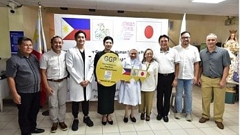 Japan donates eye-saving equipment