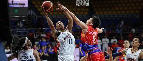 Bolts shock Fuel Masters