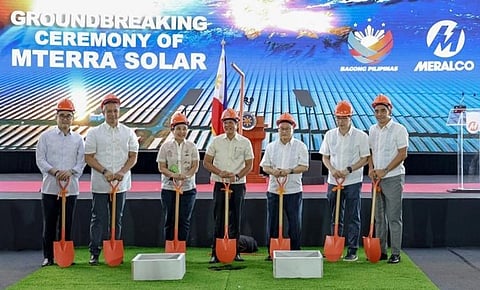 Landmark dev’t President Ferdinand Marcos Jr. (center) leads the groundbreaking ceremony of the MTerra Solar Project, the world’s largest integrated solar and battery storage facility, last November 21, 2024. Seen in the photo are (from left) Special Assistant to the President for Investment and Economic Affairs Frederick D. Go, Department of the Interior and Local Government Secretary Jonvic C. Remulla, Senator Loren B. Legarda, Meralco Chairman and CEO Manuel V. Pangilinan, Meralco Vice Chairman and MGen Director Lance Y. Gokongwei, MGen President and CEO Emmanuel V. Rubio.