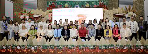 CoA execs complete senior executive development program