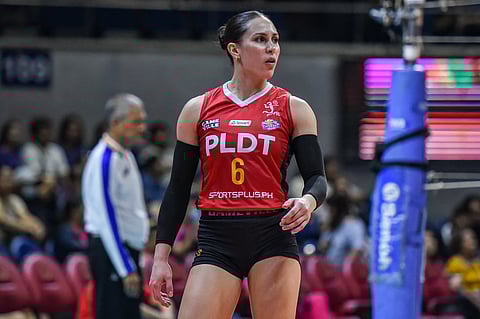 Savi Davison has to draw help from her PLDT teammates if they want to win the PVL All-Filipino Conference title.