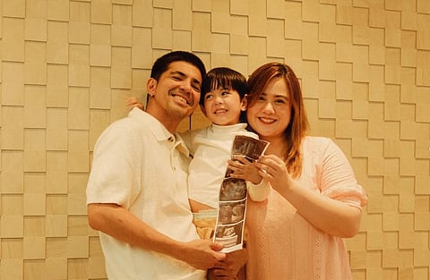 Mark Herras, Nicole Donesa sharing the news on Instagram 