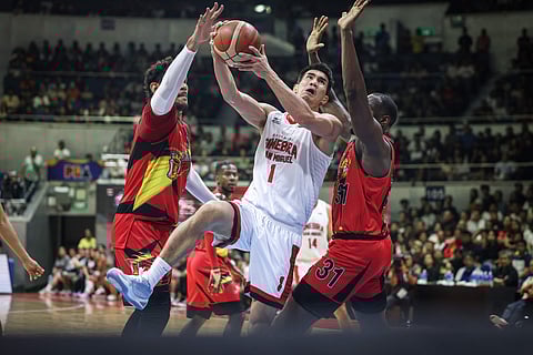 Troy Rosario powers Barangay Ginebra to a 93-81 win over San Miguel Beer in the PBA Commissioner's Cup.