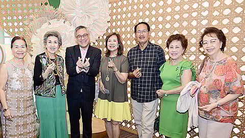 Armita Rufino, Maritess Pineda, Rico Hizon, Olivia Ferry, Fidel Sarmiento, Carolina Llanillo and Jeannie Abaya.