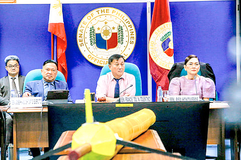 An investigation led by Senator Francis Tolentino, alongside Senators Risa Hontiveros and JV Ejercito, is conducted by the Special Committee on Philippine Maritime and Admiralty
Zones on Wednesday. The inquiry, held in aid of legislation, focused on the discovery of a submersible drone off the coast of Barangay Inawaran, San Pascual, Masbate.