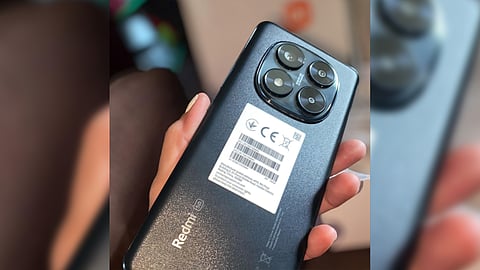 PAINT the town Red with the Note 14 Pro 5G.