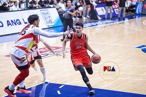 Arvin Tolentino of NorthPort takes advantage of San Miguel’s early elimination to boost his chances of earning the PBA Commissioner’s Cup Best Player of the Conference honors against June Mar Fajardo.