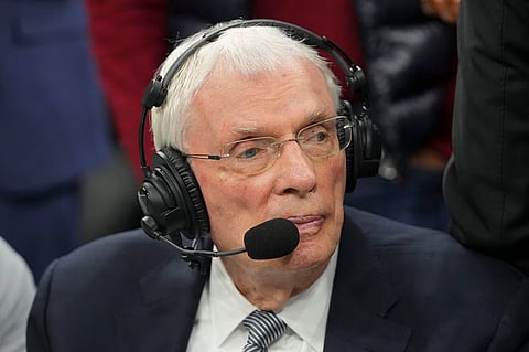 Veteran ESPN NBA analyst Hubie Brown announced that he will call his final game as a broadcaster this Sunday (US time), covering the Bucks-76ers matchup on ABC at 2:00 PM (US time).